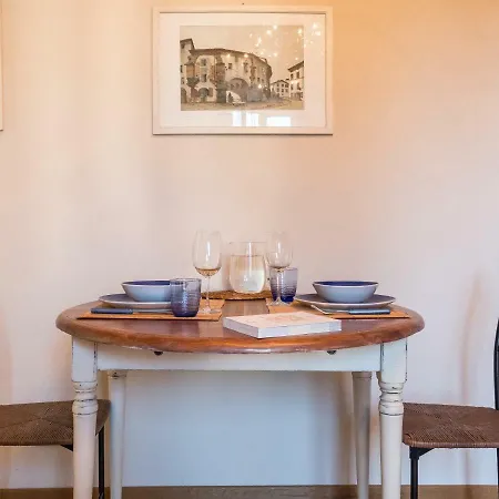 Varenne Exclusive Walls View With Parking Appartamento *