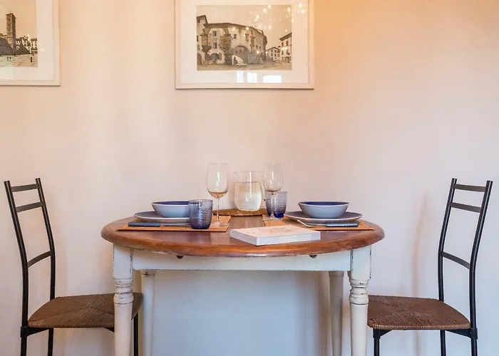 Varenne Exclusive Walls View With Parking Διαμέρισμα *